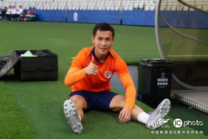 开云中国-踩场掠影 球队完成在上海体育场的赛前踩场训练