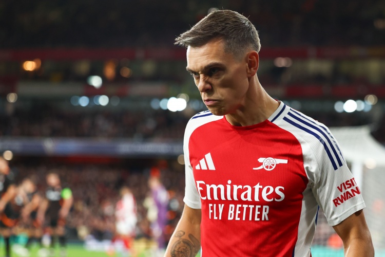 标晚透露特罗萨德可迎战曼联 热苏斯复出时间预计今秋