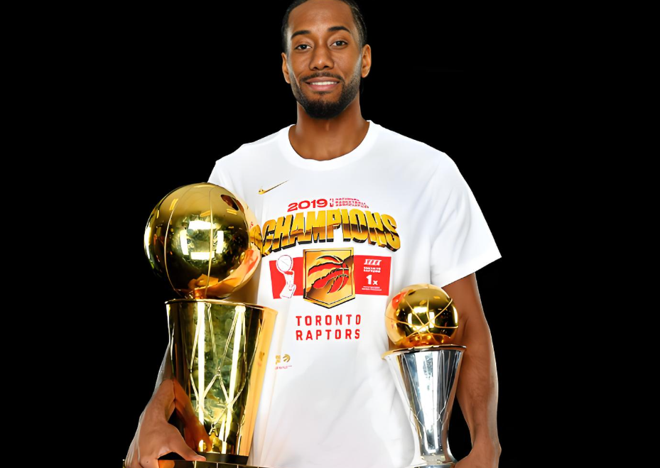 开云下载-同一座冠军，不同的人！落选秀的交错线！