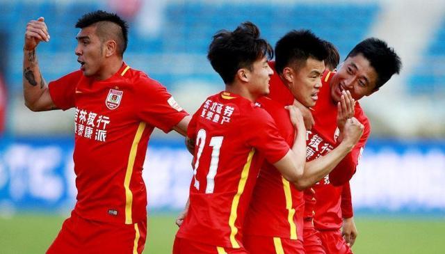 kaiyun-中超前5轮场均进球锐减 海港攻守佳亚泰丢球最少